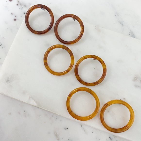 🆑 "Kiernan" Earrings || Amber Statement Hoop - Picture 7 of 11